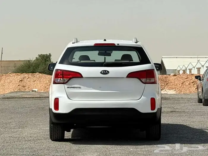 كيا سورنتو 2015 5