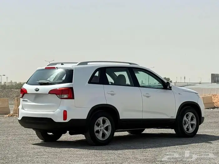 كيا سورنتو 2015 6