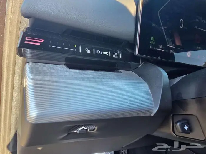 بي ام الفئة الخامسة 520 - BMW520I 2024 15