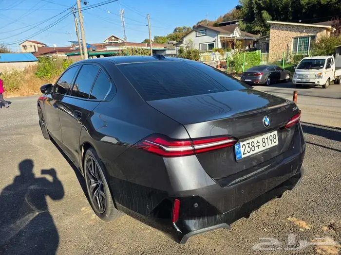 بي ام الفئة الخامسة 520 - BMW520I 2024 5