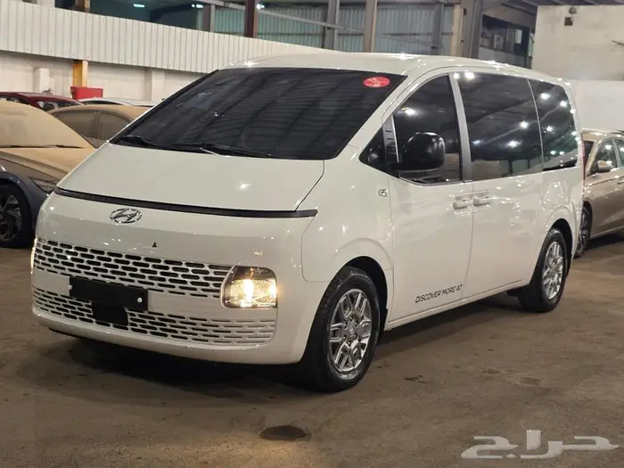 للبيع ستاريا 2022 ديزل (( تم البيع )) . 1