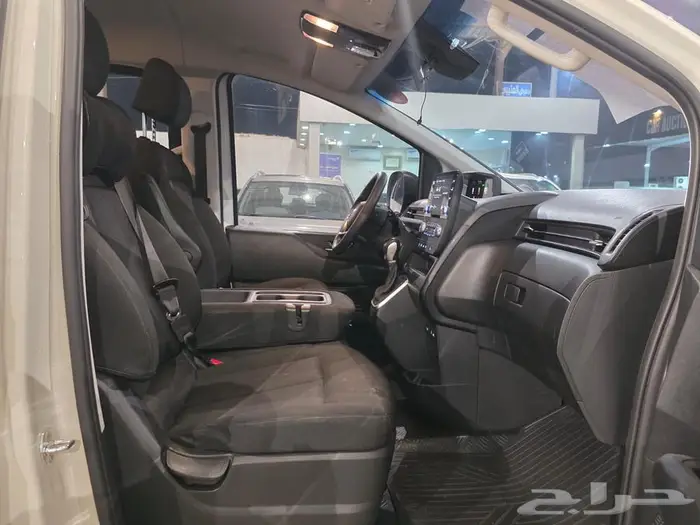 للبيع ستاريا 2022 ديزل (( تم البيع )) . 11