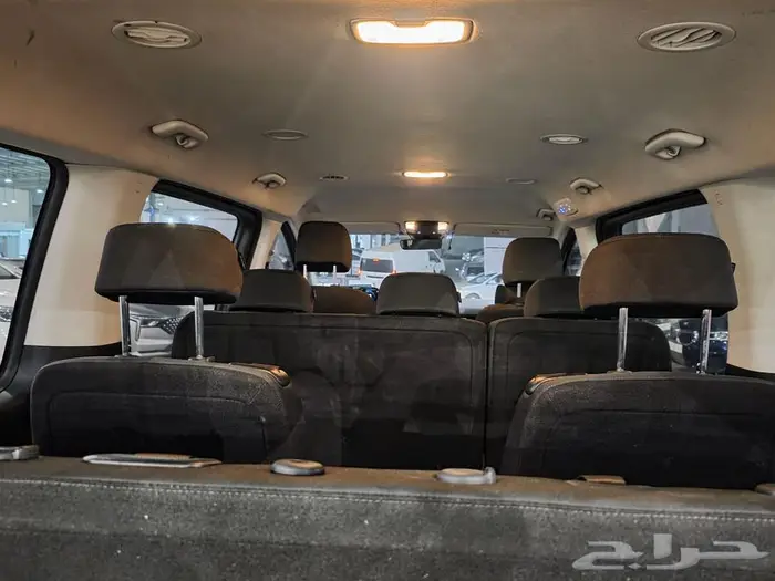 للبيع ستاريا 2022 ديزل (( تم البيع )) . 19