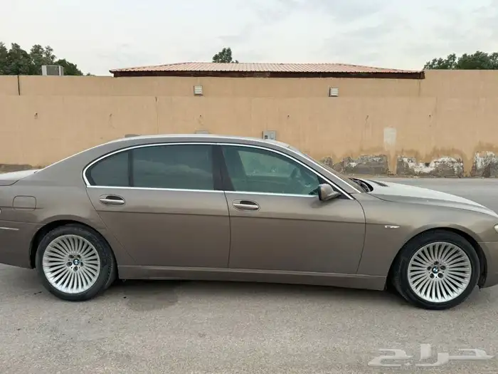 BMW 730 Li 1