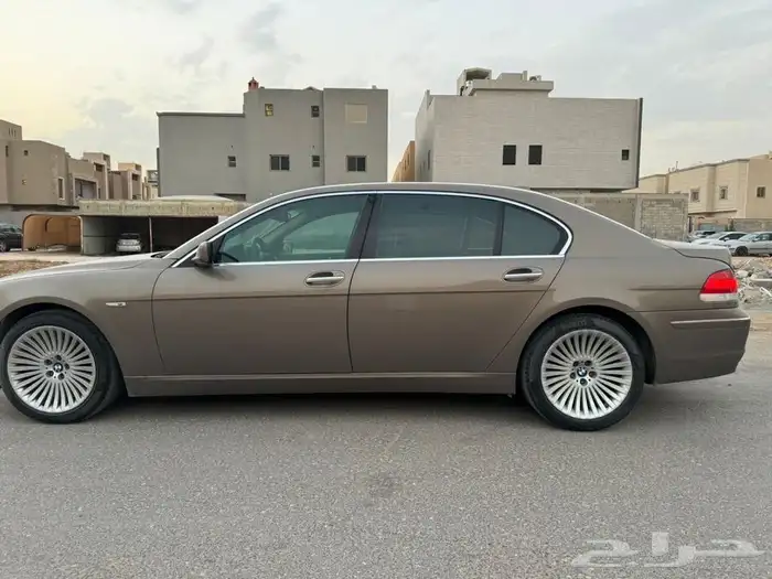 BMW 730 Li 8