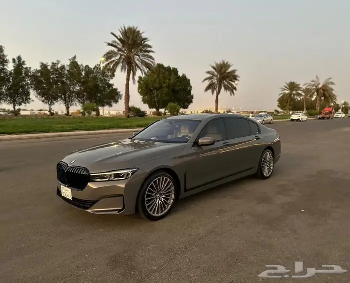 للبيع BMW 730 Li ممشى 60 الف موديل 2020 نظيف جدا 15