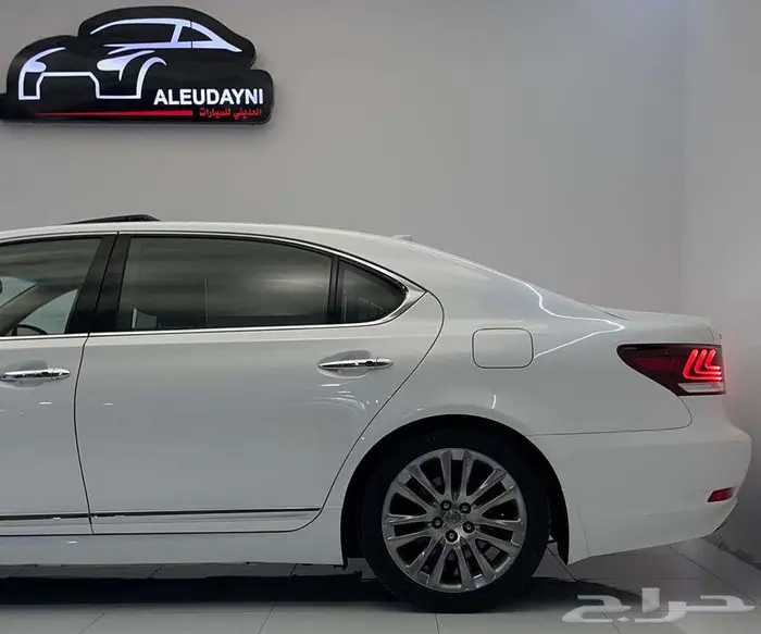 لكزس LS460L 2015 9