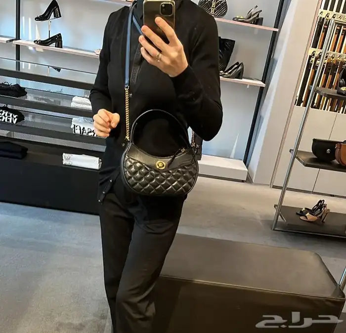 شنطة فرزاتشي اصليه جديده استخدام معدود 8