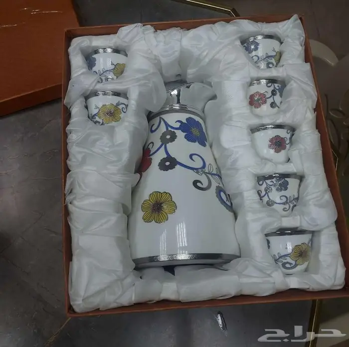 اثاث بيت وأجهزة للبيع بداعي السفر كنب غرفة نوم براد غاز 41