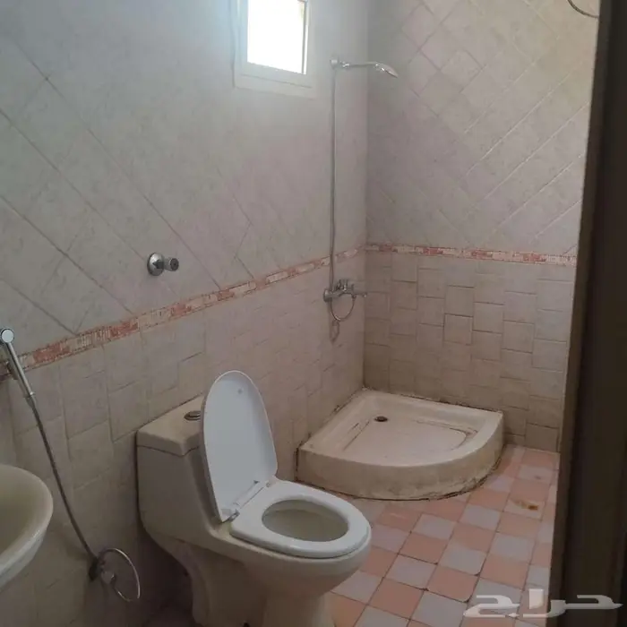 للايجار شقة عزاب في الرياض حي الخليج   عرض رقم D1302 4