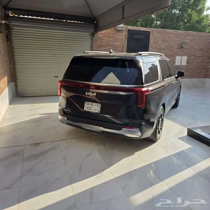 كيا كارنيفال 2025 نص فل 4