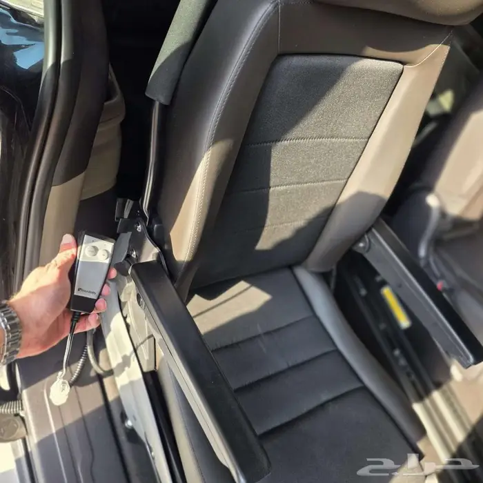 كيا كارنيفال 2025 نص فل 10