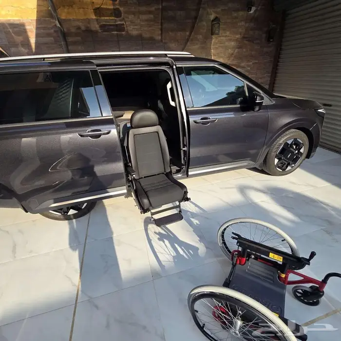 كيا كارنيفال 2025 نص فل 19