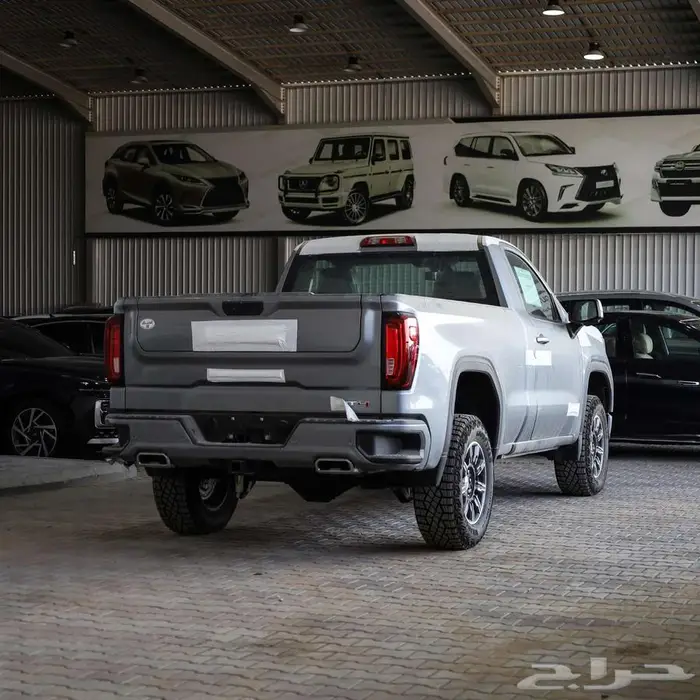 جي ام سي سييرا AT4 موديل 2024 13