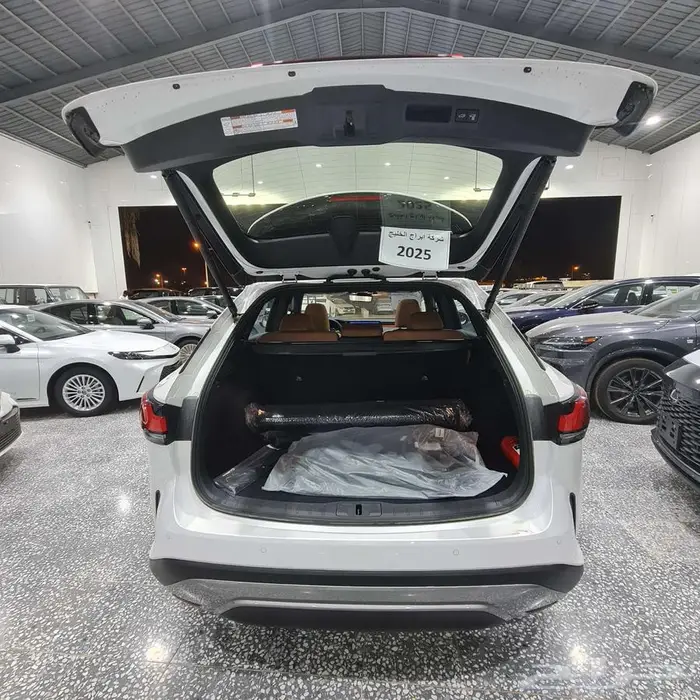 لكزس RX 350 BB بنزين 2025 أبيض السعر 271900 15