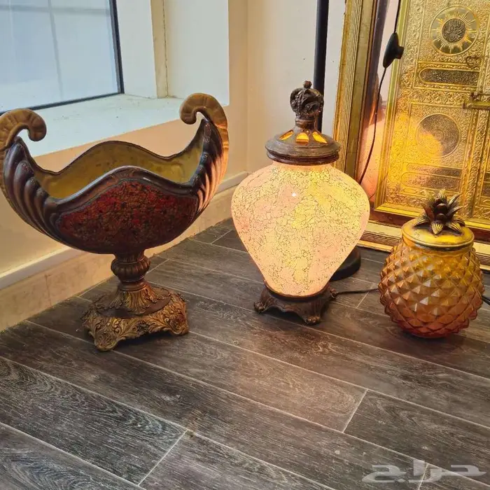 اثاث بيت وأجهزة للبيع بداعي السفر كنب غرفة نوم براد غاز 16