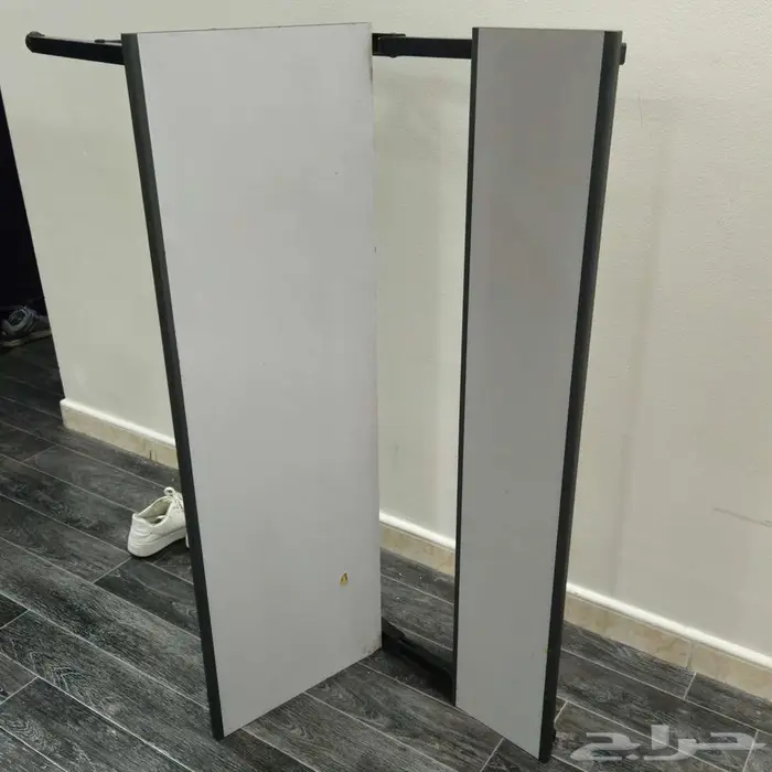 اثاث بيت وأجهزة للبيع بداعي السفر كنب غرفة نوم براد غاز 20