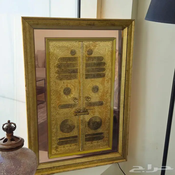 اثاث بيت وأجهزة للبيع بداعي السفر كنب غرفة نوم براد غاز 23