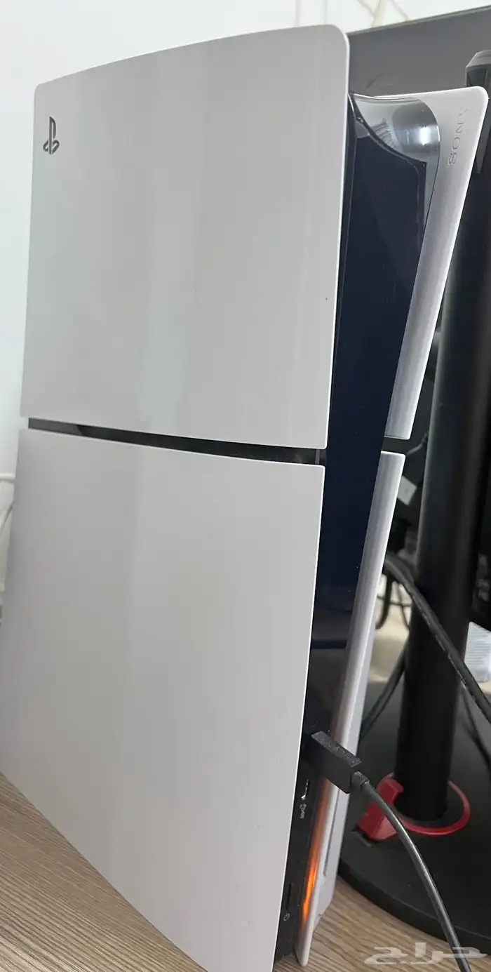 بلاستيشن 5 سليم ديسك 2