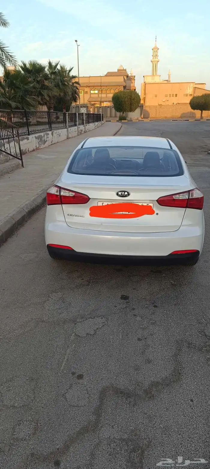 سياره كيا سيراتو موديل 2015 4