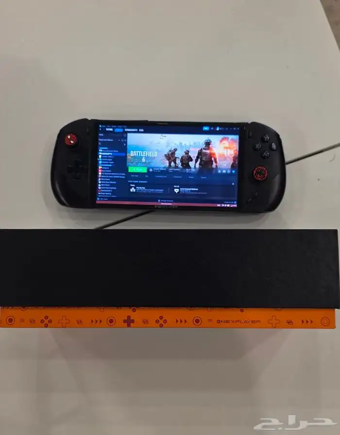 للبيع جهاز حاسب قوي للالعاب onexfly f1 pro 1
