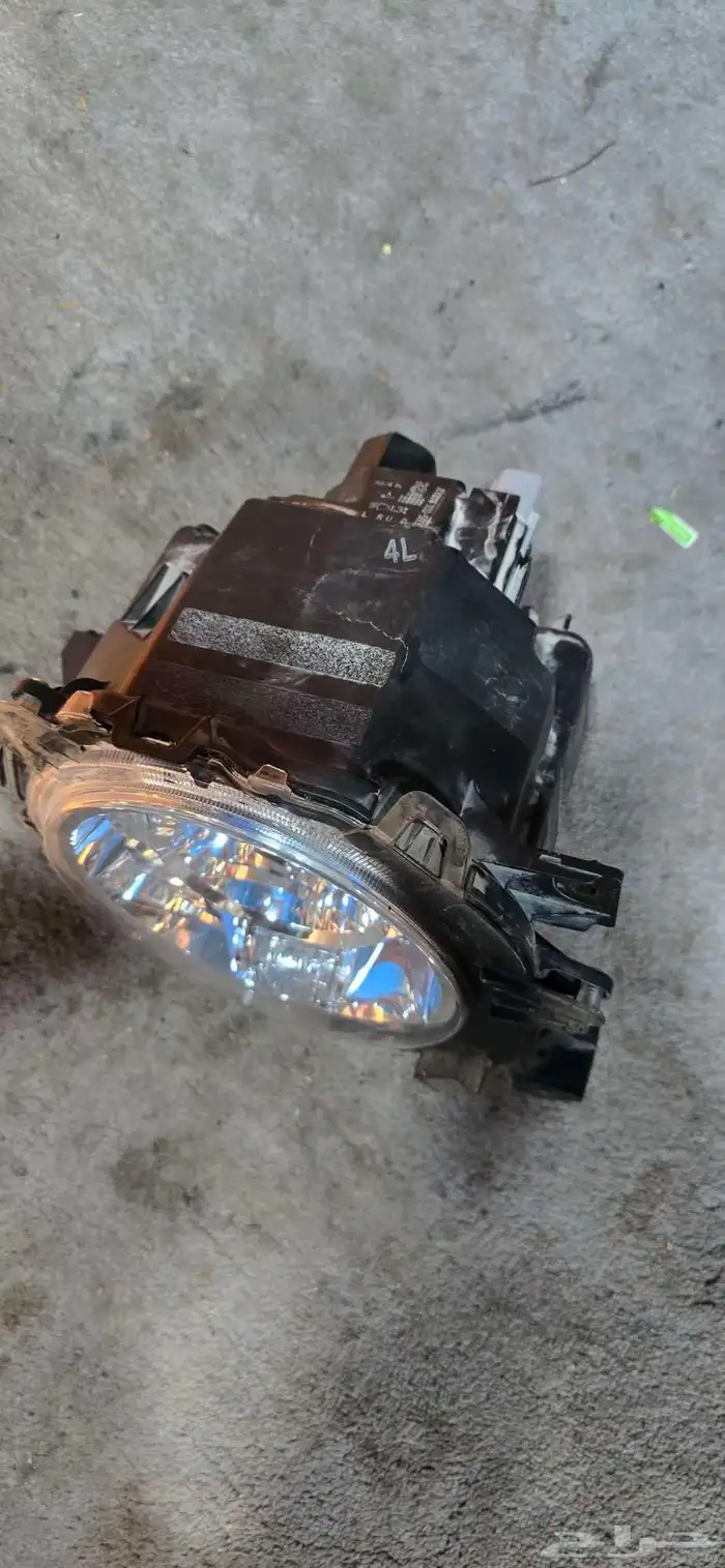 شمعه أماميه يمين سوزوكي جمني فل كامل 2024 0