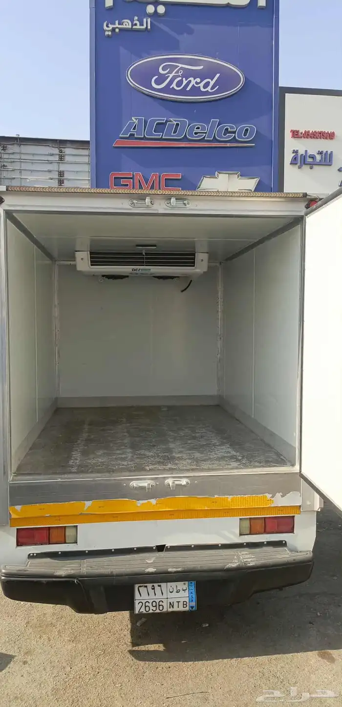 سياره ايسوزو للايجار 1