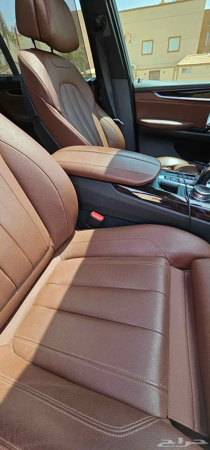 BMW X5 2015 قمة في النظافة 6
