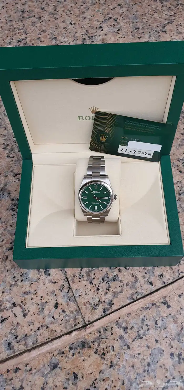 ساعه رولكس اصليه برتشوال جديده بجميع مرفقاته 3