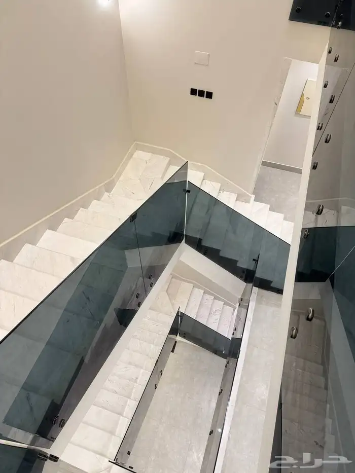 فلل بتصميم عصري وتشطيب راقي 10