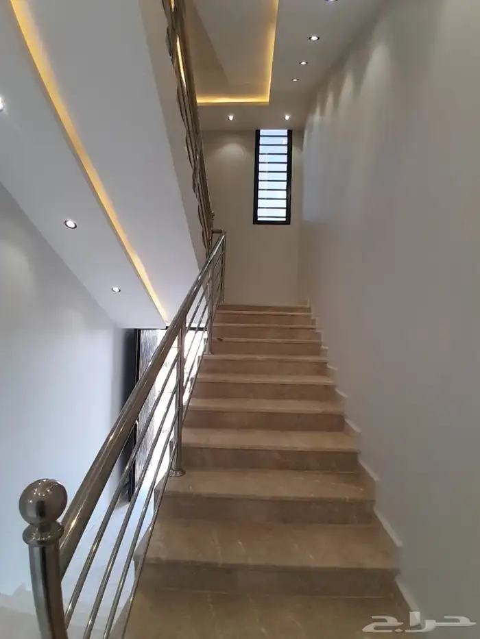 للبيع روف علوي دور ثاني مع ملحق بمشب سعر روف 650الف 1