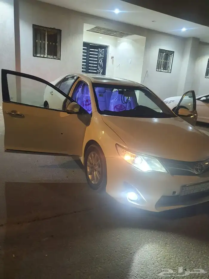 تويوتا كامري 2014 8