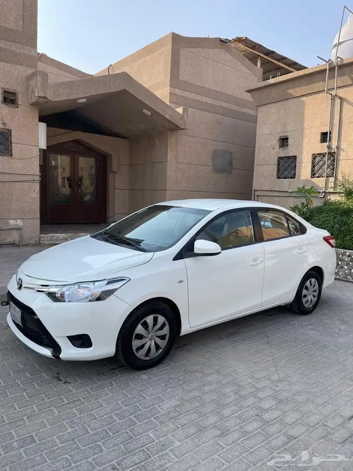 للبيع يارس 2015 3