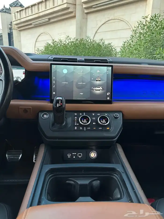 ديفندر 2022 X ناغي نظيف وبحاله ممتازه 12