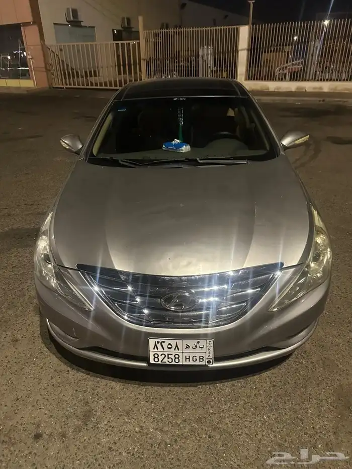 Hyundai sonata 2012 Model Automatic Gear full Option sunroof 2