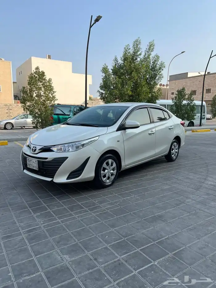 تويوتا يارس 2019 1