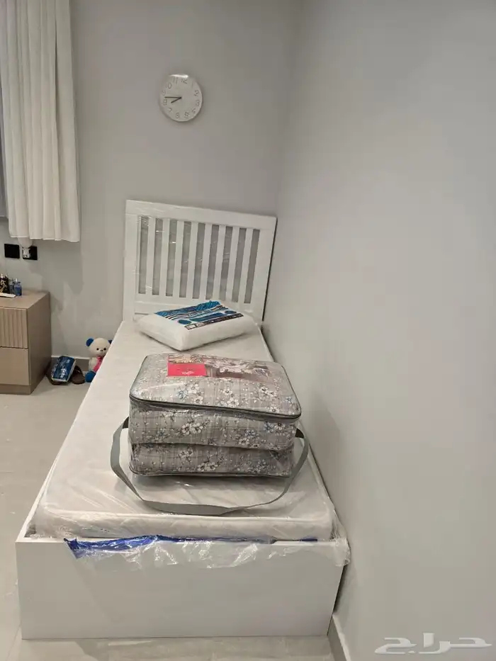 سرير خشب نفر واحد او نفر ونص الون ابيض جديد 3