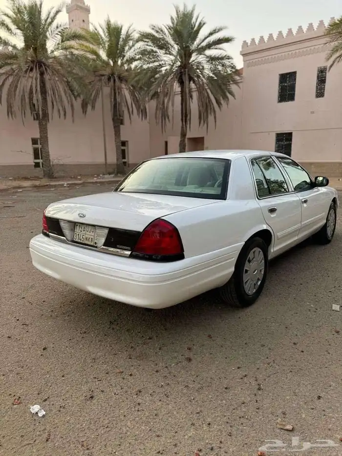 فورد كروان فكتوريا بوليسي اغراض الوكاله ماشالله تبارك الله 0