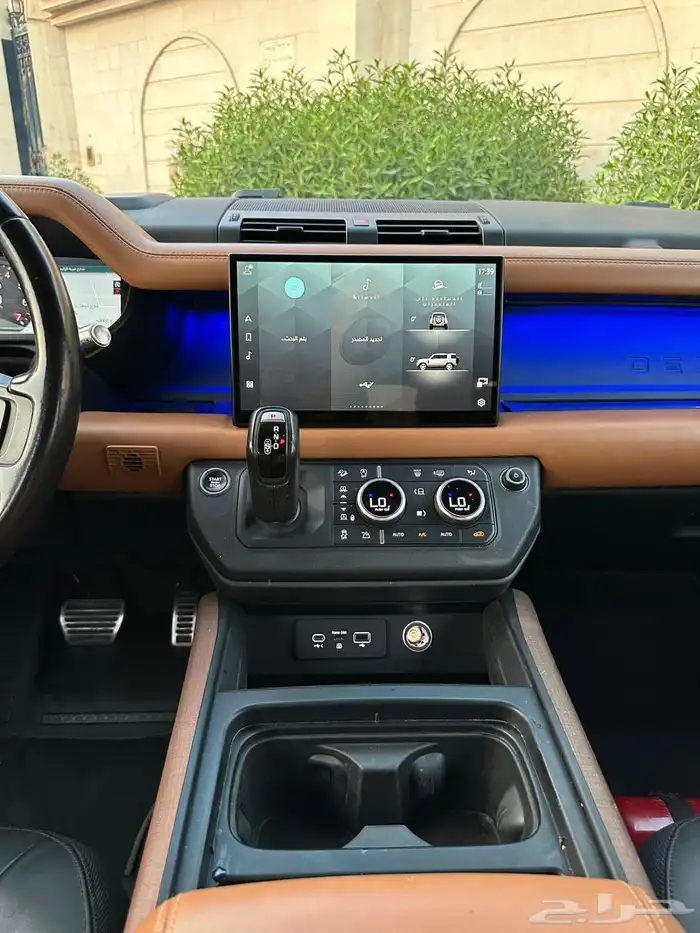 ديفندر 2022 X ناغي نظيف وبحاله ممتازه 11