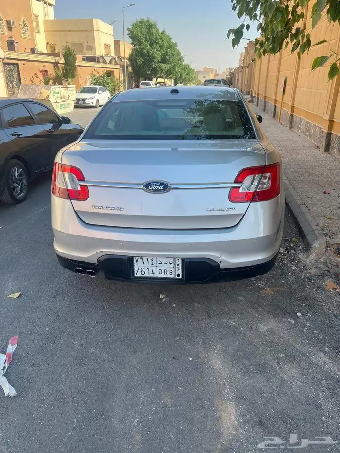 فورد تورس للبيع نظيف جدا 1