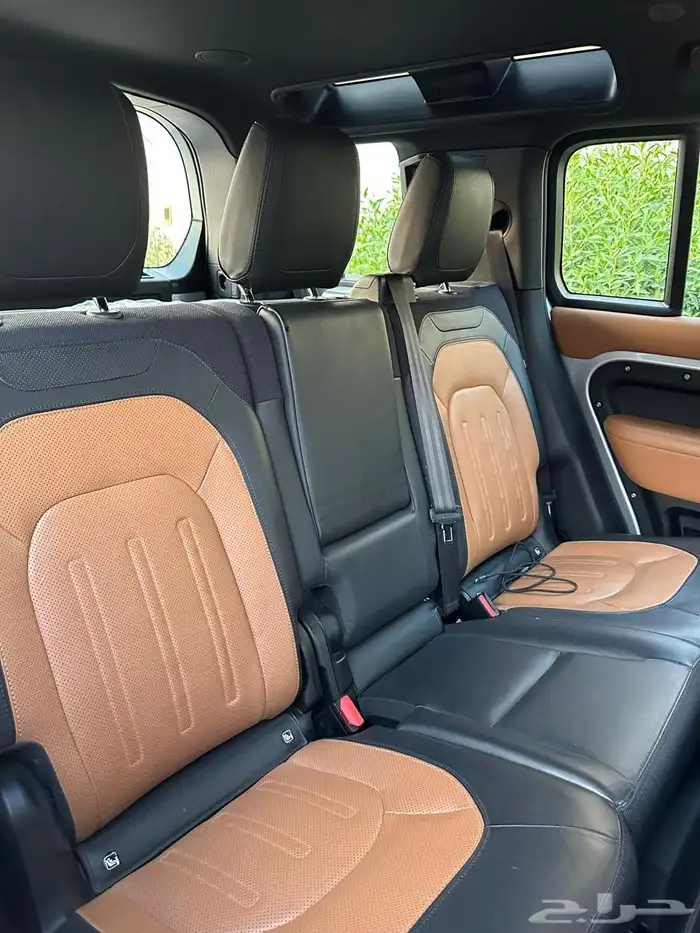 ديفندر 2022 X ناغي نظيف وبحاله ممتازه 17