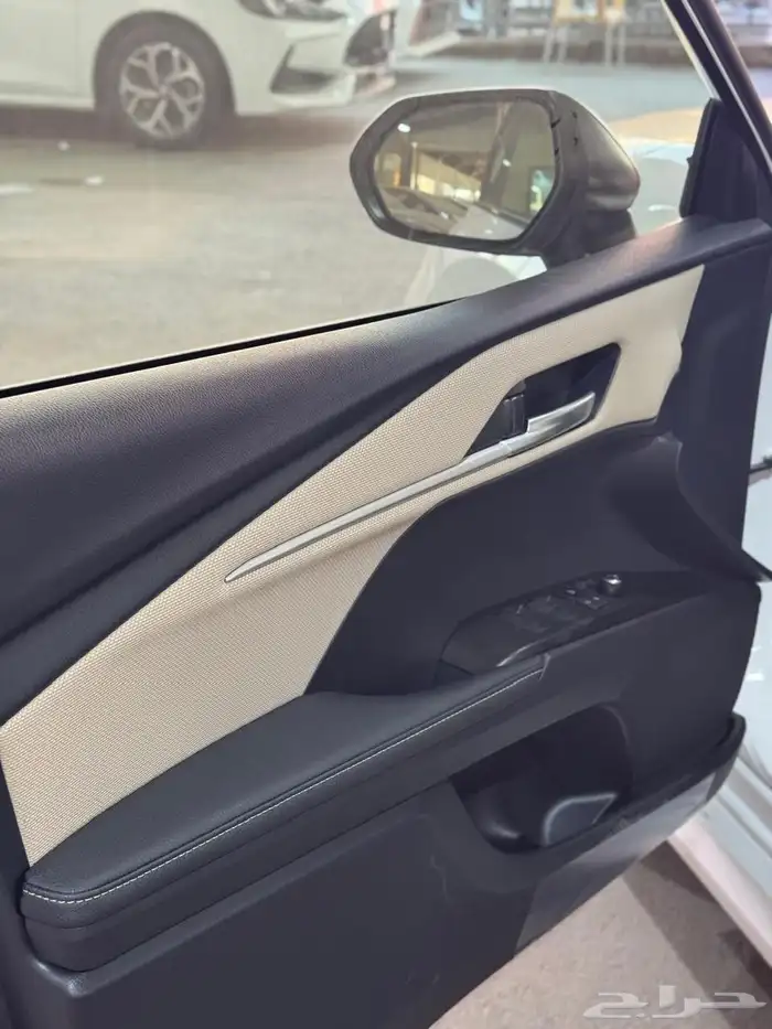 كامري E بلس هايبرد 2025 اقل سعر ( سعودي) 5