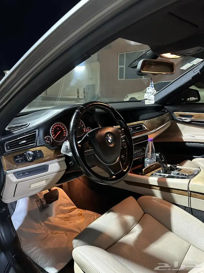 بي أم دبليو موديل 2009 ماشي 288000 4