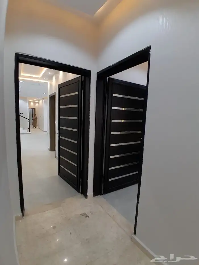 للبيع روف علوي دور ثاني مع ملحق بمشب سعر روف 650الف 2