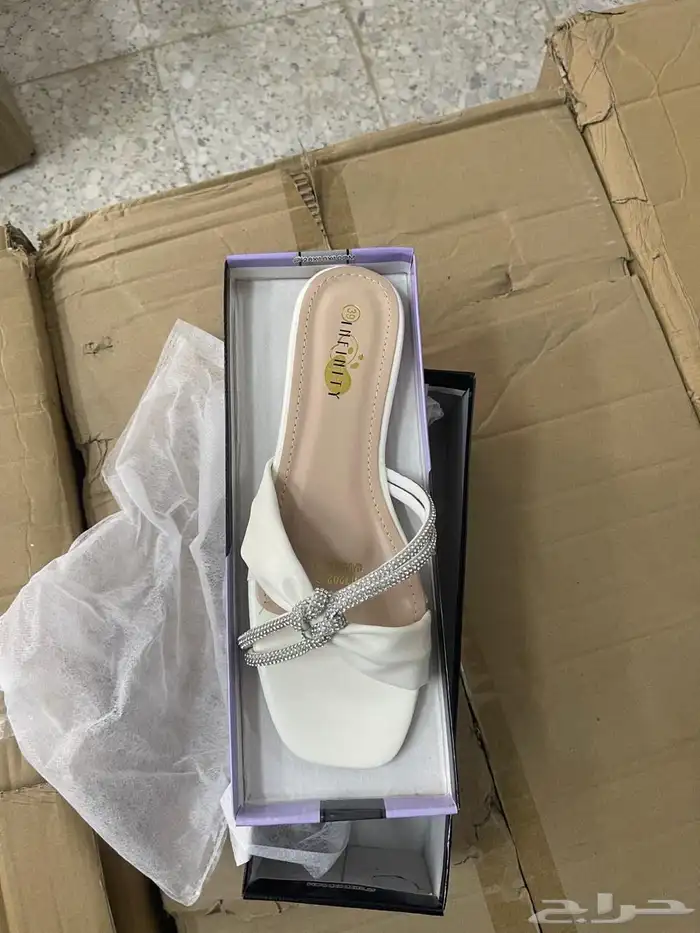 جزم نسائي فاخره جملة 83