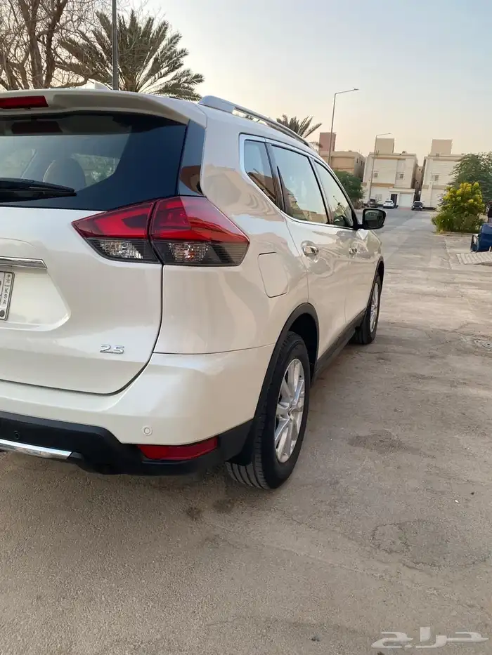 اكس تريل 2022 6