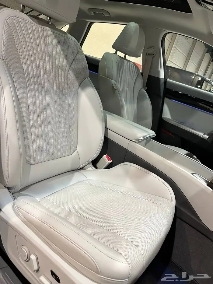 ازيرا 2025 بريميوم فل كامل . رصد الفخامة 18