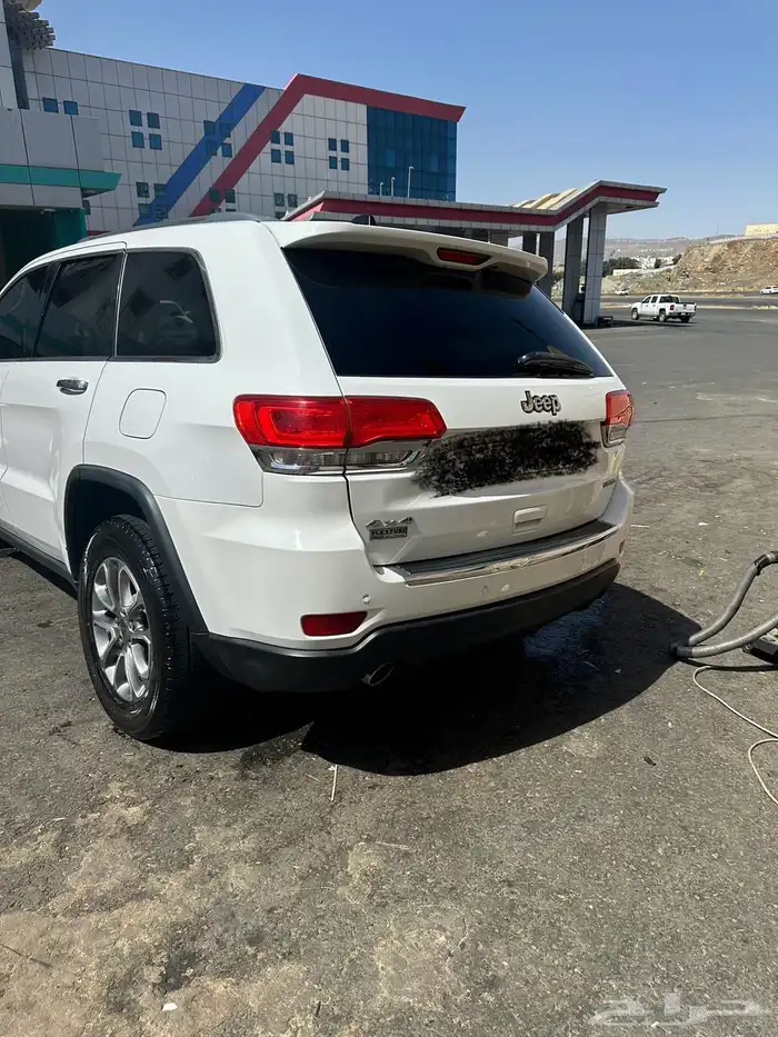 جيب شيروكي ليمتد 2014 1