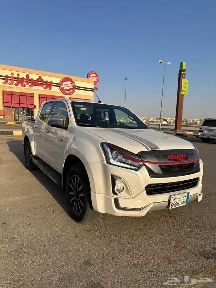 ديماكس موديل 2020 ممشى 189الف ديزل تماتيك محركات وبدي شرط 4