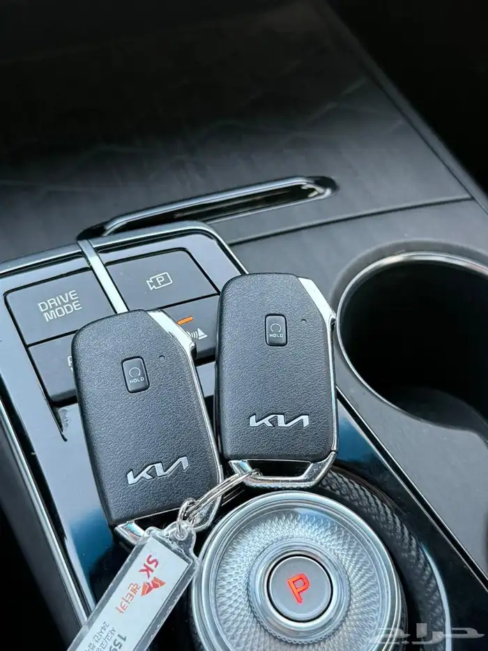 كيا K8 2022 بنزين 15